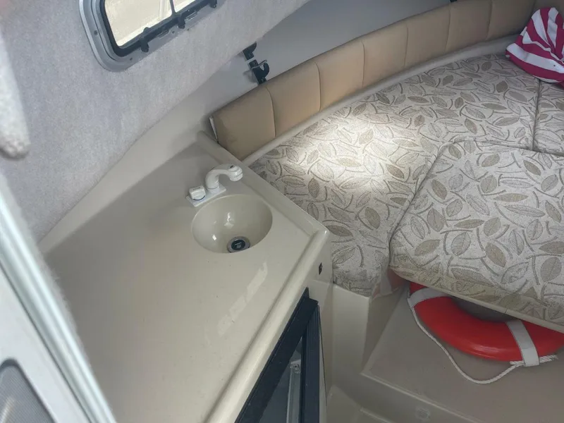 Slide: The Image of Robalo R235 Walkaround 2005 - 5970749