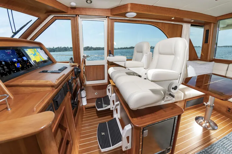 Slide: The Image of 45Sabre2025020 - 5993070