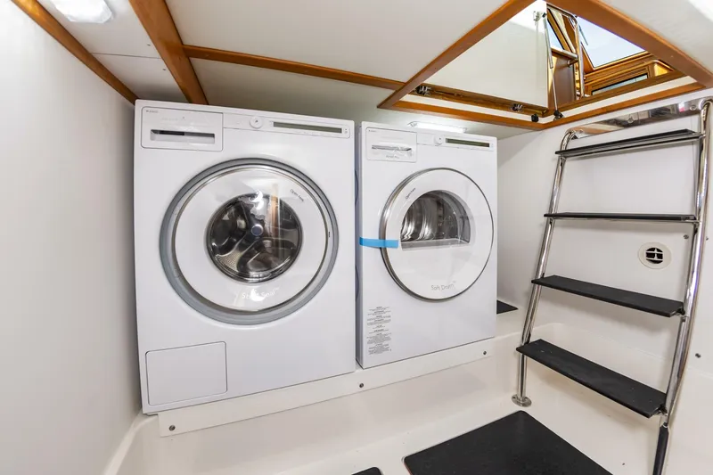 Slide: The Image of 45Sabre2025030 - 5993080