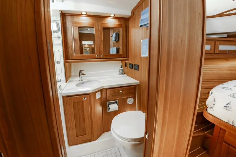 Slide: The Image of 45Sabre2025039 - 5993089