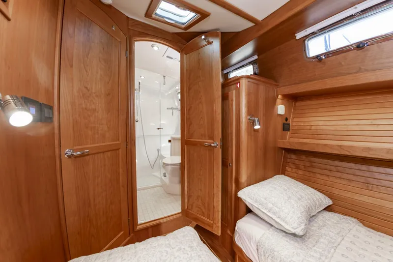 Slide: The Image of 45Sabre2025044 - 5993093