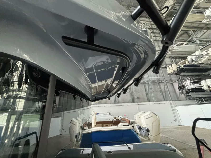 Slide: The Image of Axopar 37 XC Cross Cabin 2024 - 5970289