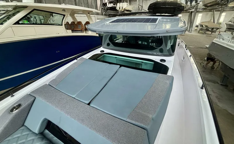 Slide: The Image of Axopar 37 XC Cross Cabin 2024 - 5970271