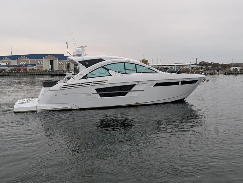 Slide: The Image of Cruisers 54 Cantius 2022 - 5970534