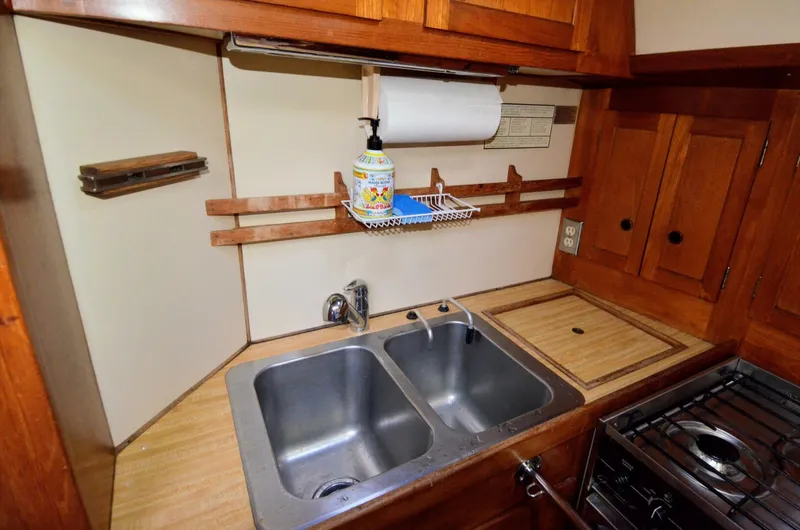 Slide: The Image of Nordic 44 1983 - 5980483