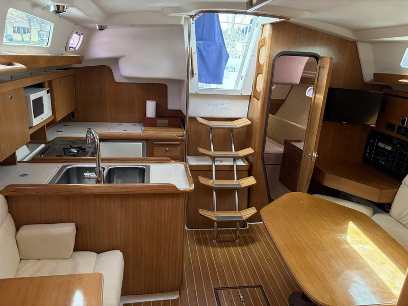 Slide: The Image of Catalina 350 2004 - 5970880