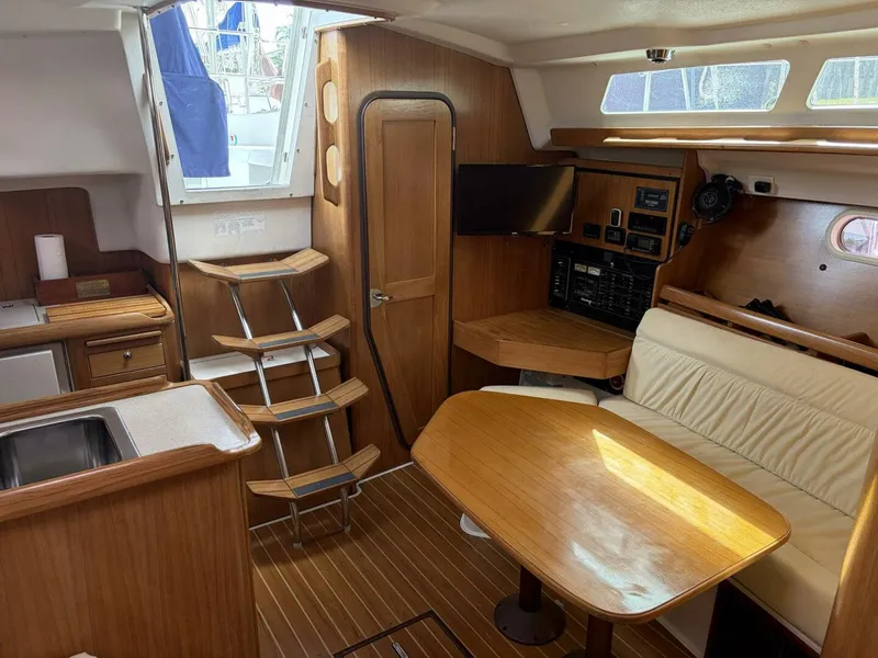 Slide: The Image of Catalina 350 2004 - 5970882