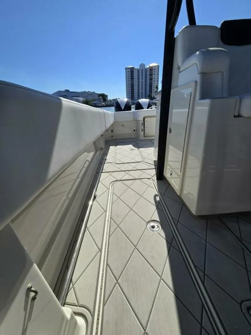 Slide: The Image of HCB 42 Siesta 2018 - 5971034