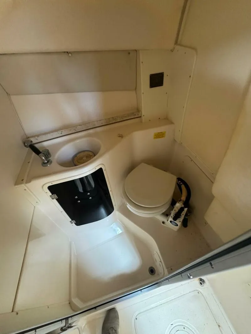 Slide: The Image of Grady-White 265 2001 - 5971432