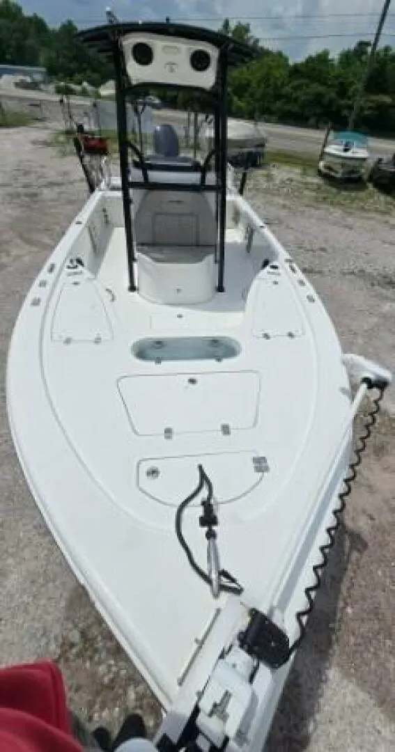 Slide: The Image of Sea Pro 248 Bay 2023 - 5971428