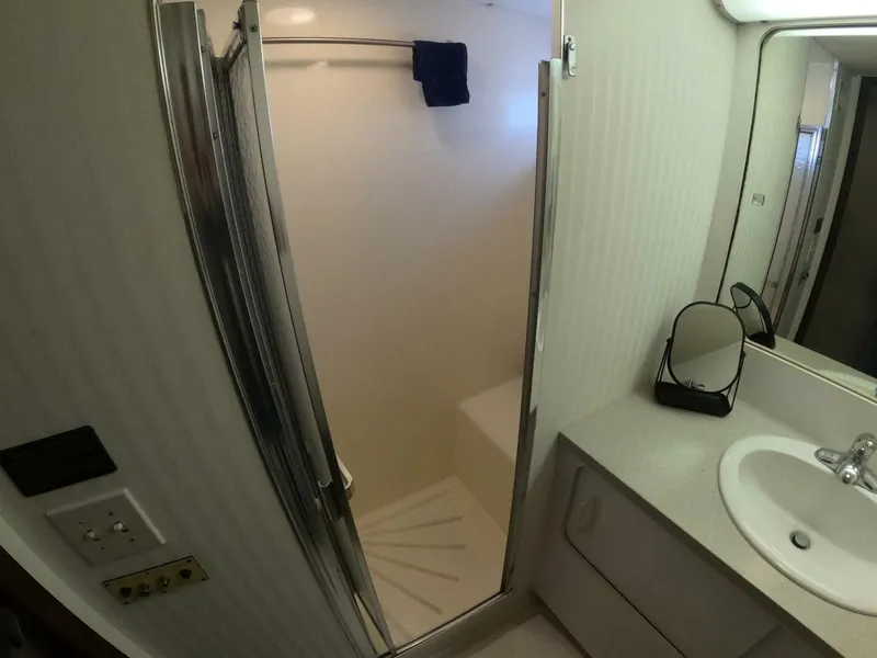 Slide: The Image of Hatteras 54MY 1987 - 5971534