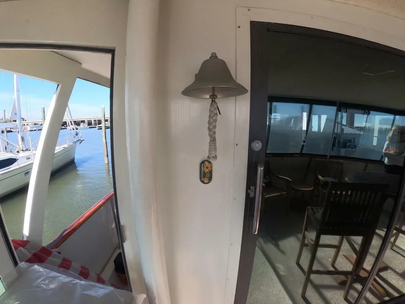 Slide: The Image of Hatteras 54MY 1987 - 5971546