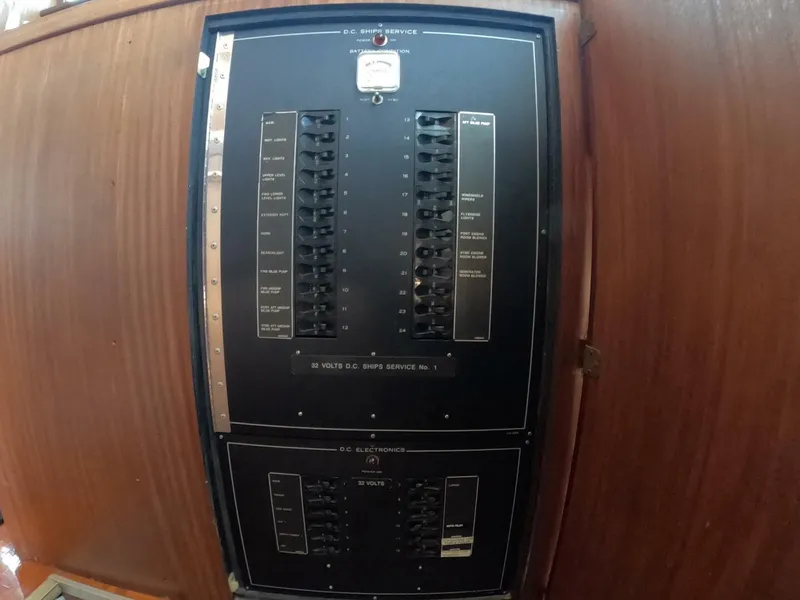 Slide: The Image of Hatteras 54MY 1987 - 5971575