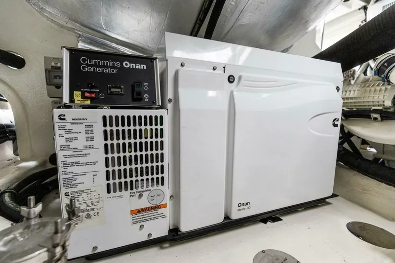 Slide: The Image of Riviera 5400 Sport Yacht Platinum Edition 2021 - 5971667