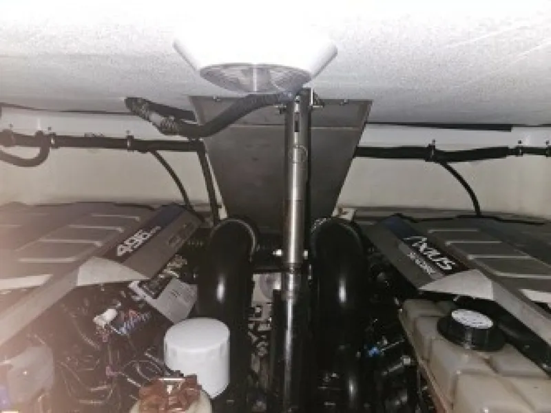 Slide: The Image of Formula 34 PC 2010 - 6030827