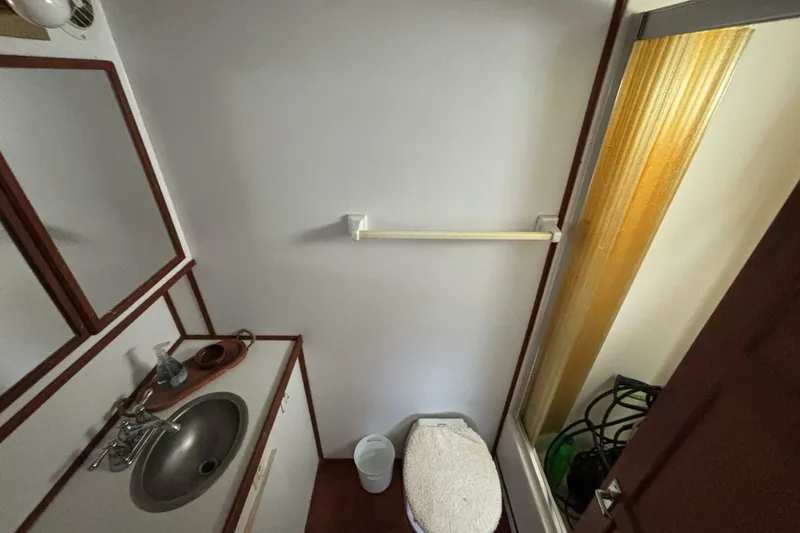 Slide: The Image of Harbor Master 52 Coastal Cruiser 1994 - 5971898