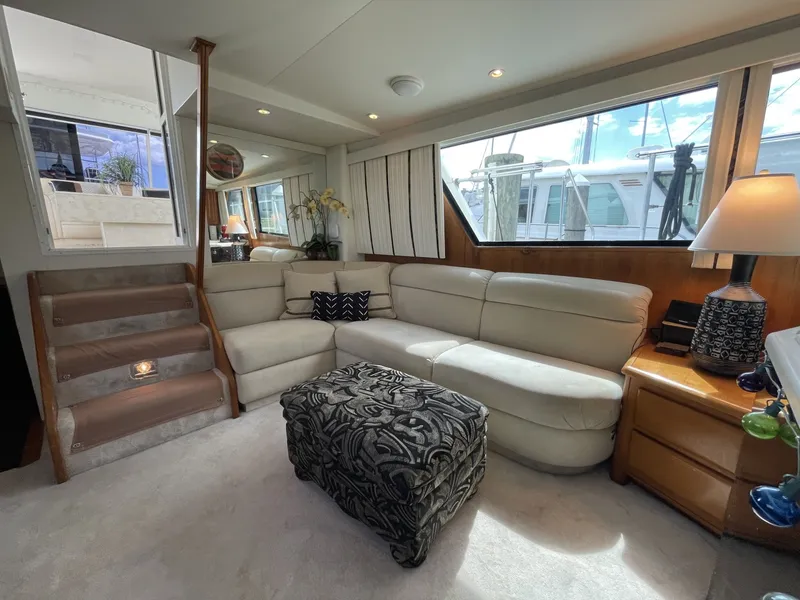 Slide: The Image of Salon L-Lounge and Ottoman - 7368140