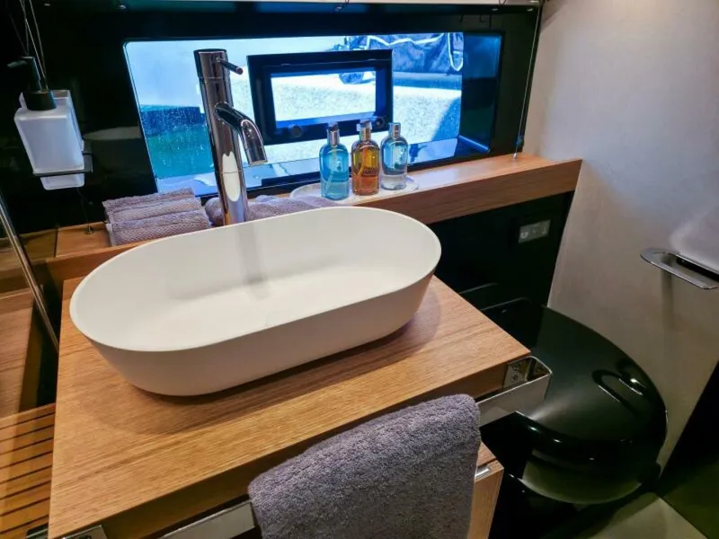 Slide: The Image of De Antonio Yachts D60 2026 - 5972058