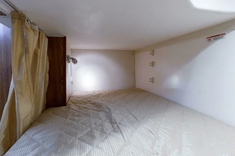 Slide: The Image of Pursuit OS 345 Offshore 2012 - 5972186