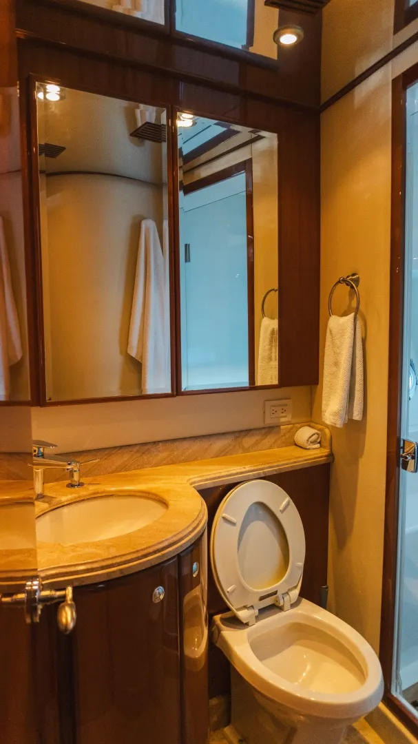 Slide: The Image of McKinna 69 Skylounge 2012 - 6005527