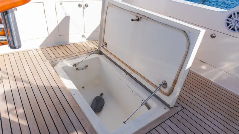 Slide: The Image of McKinna 69 Skylounge 2012 - 6005611