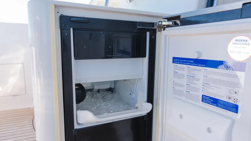 Slide: The Image of McKinna 69 Skylounge 2012 - 6005610