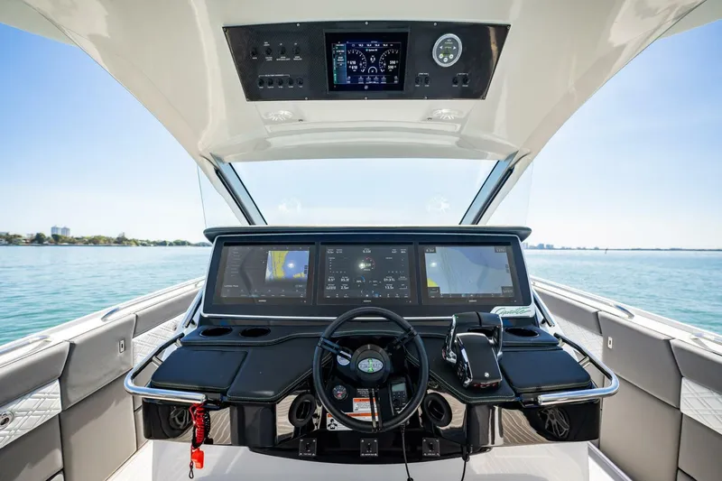 Slide: The Image of Cigarette 42 Auroris 2024 - 5972398