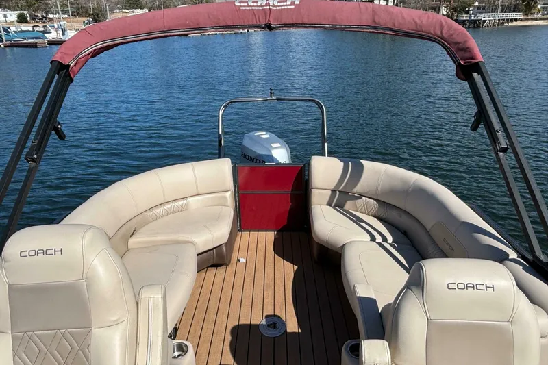 Slide: The Image of Coach Pontoons 230 RF 2018 - 5972567