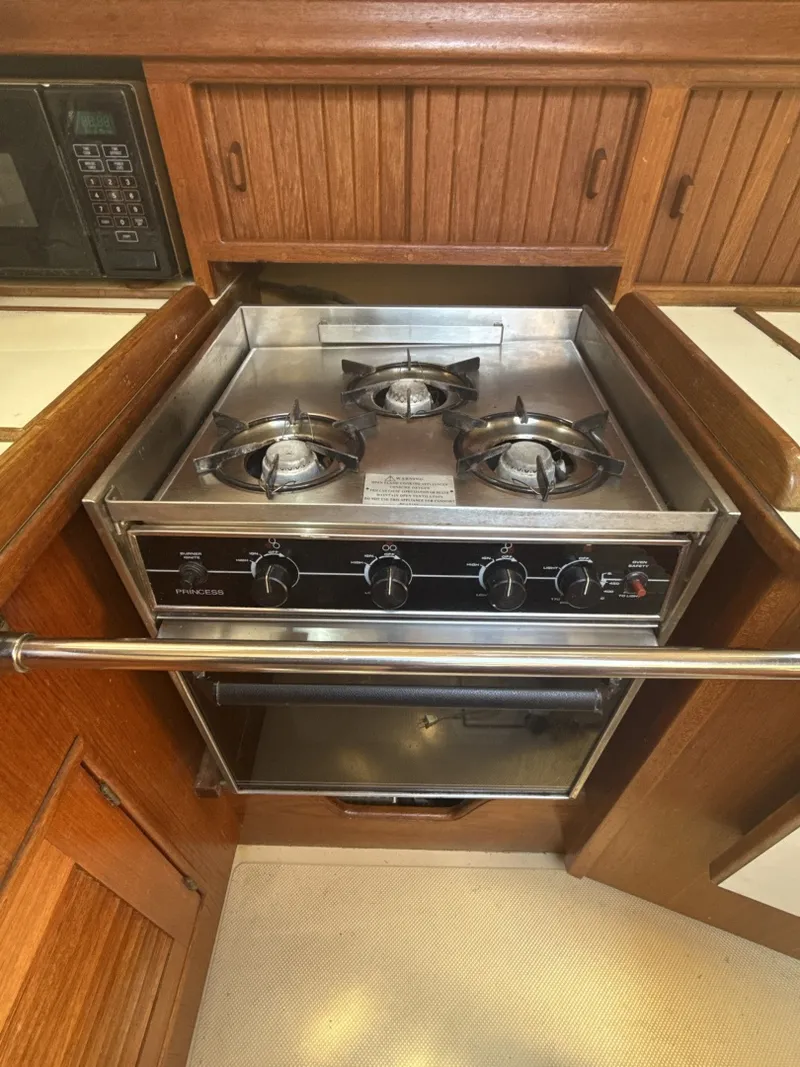 Slide: The Image of Island Packet 37 1995 - 6030423