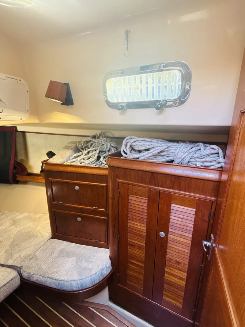 Slide: The Image of Island Packet 37 1995 - 6030425