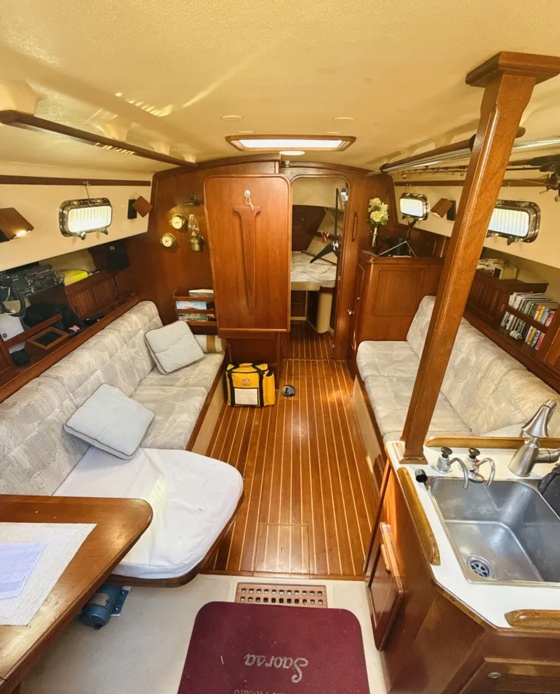 Slide: The Image of Island Packet 37 1995 - 6030442