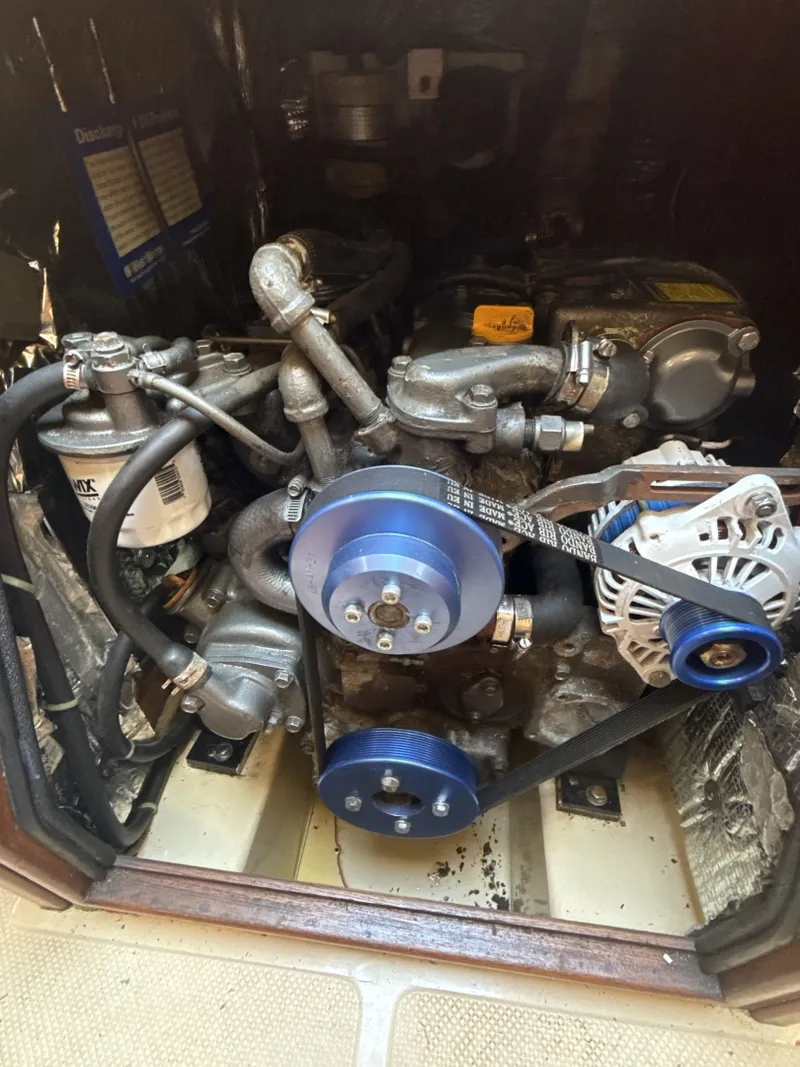 Slide: The Image of Island Packet 37 1995 - 6030422