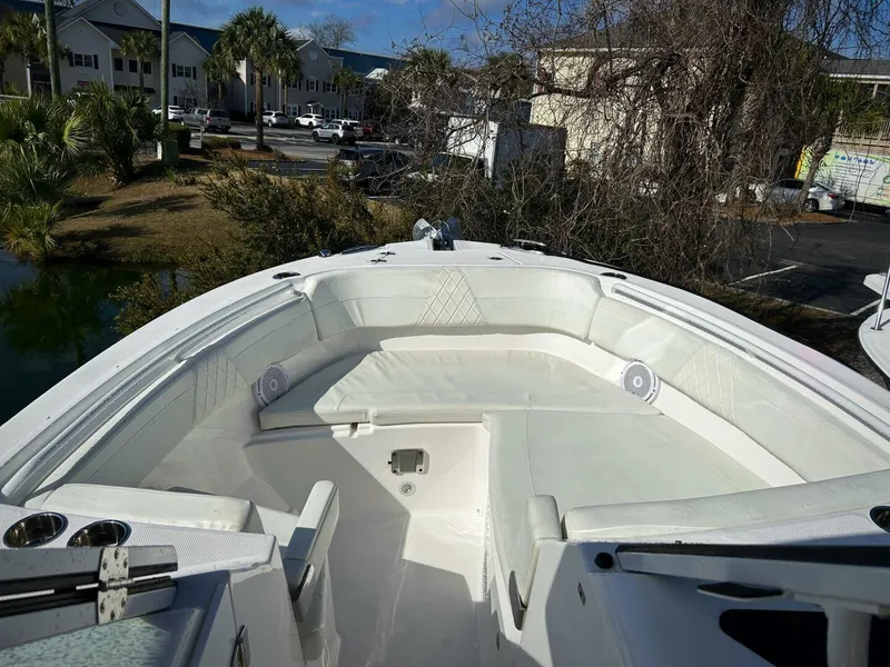 Slide: The Image of Edgewater 262CX Crossover 2023 - 5972777