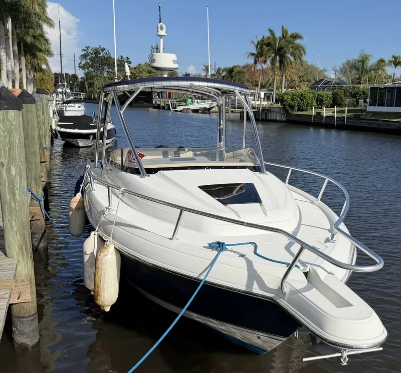 The Image of Intrepid 310 2003 - undefined