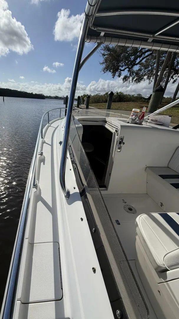 Slide: The Image of Intrepid 310 2003 - 5972923