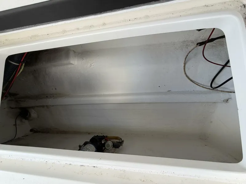 Slide: The Image of Intrepid 310 2003 - 5972944