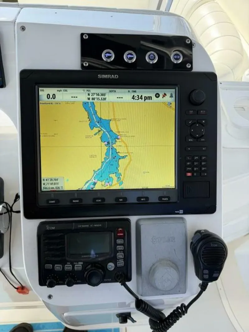 Slide: The Image of Intrepid 310 2003 - 5972903