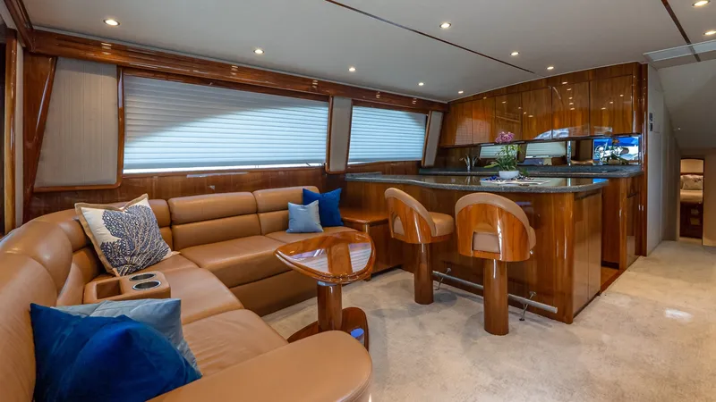 Slide: The Image of Viking 62 Enclosed Bridge 2017 - 6017016