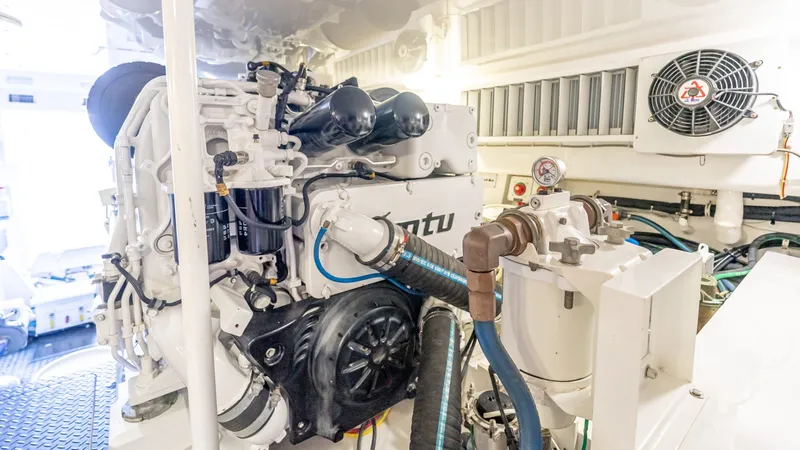 Slide: The Image of Viking 62 Enclosed Bridge 2017 - 6017034