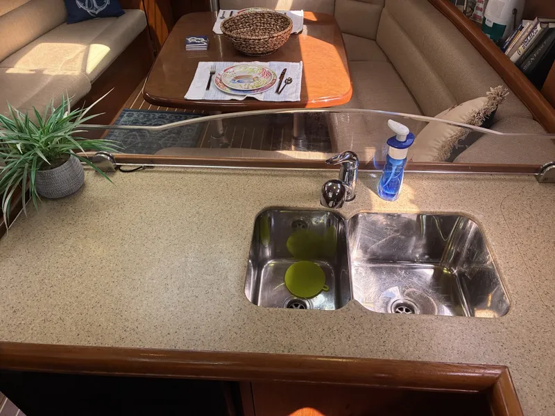 Slide: The Image of Hunter 38 2008 - 6005597