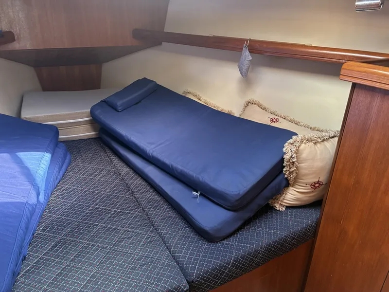 Slide: The Image of Hunter 38 2008 - 6005604