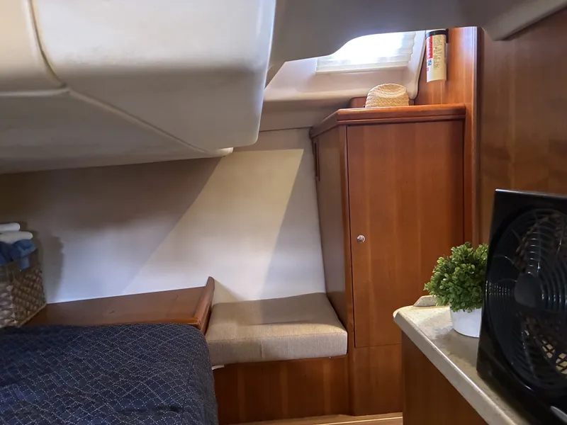 Slide: The Image of Hunter 38 2008 - 6005617