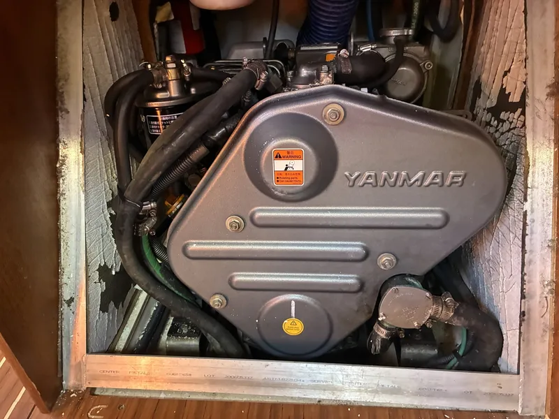 Slide: The Image of Hunter 38 2008 - 6005631