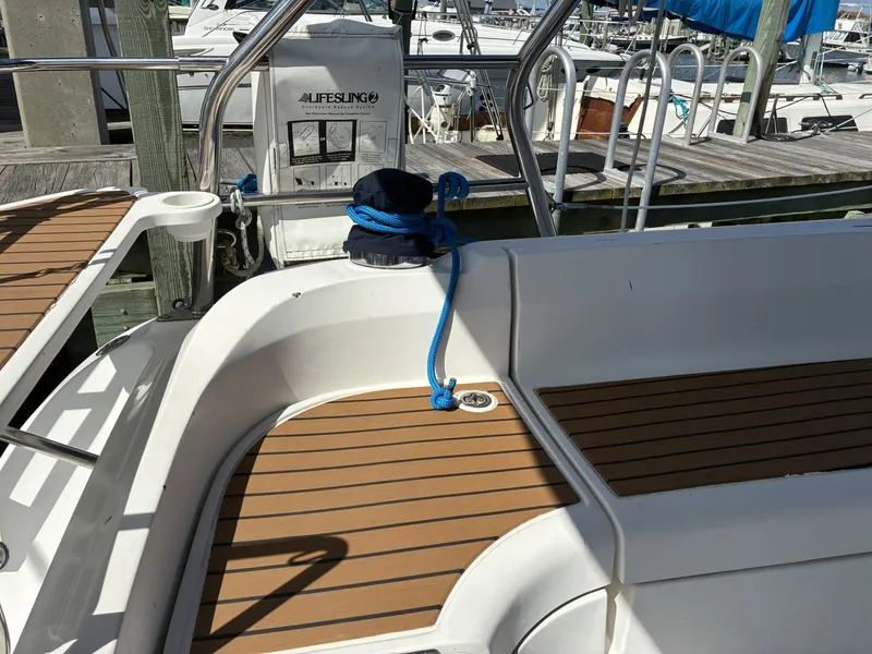 Slide: The Image of Hunter 38 2008 - 6005672