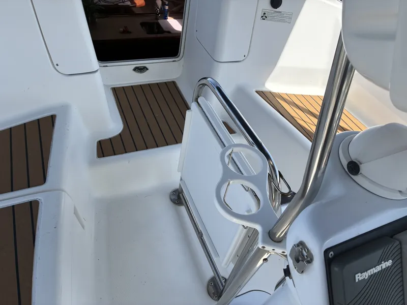 Slide: The Image of Hunter 38 2008 - 6005679