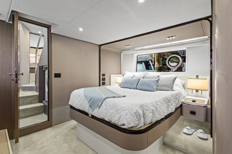 Slide: The Image of Azimut AZIMUT 60 FLY 2023 - 5973449