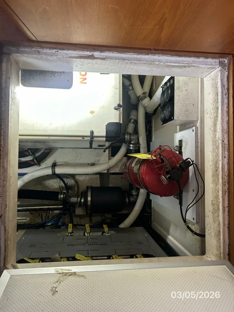 Slide: The Image of 42' Grand Banks engine room access2 - 5973544
