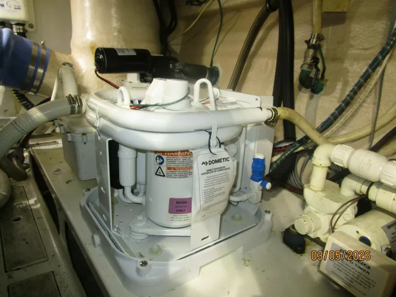 Slide: The Image of 42' Grand Banks port air conditioning unit - 5973530