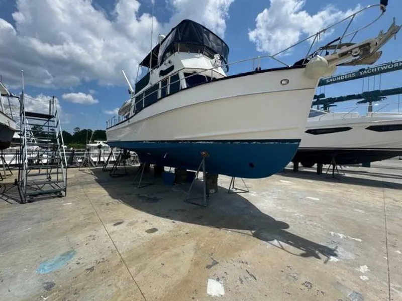 Slide: The Image of 42' Grand Banks hauled out4 - 5973575