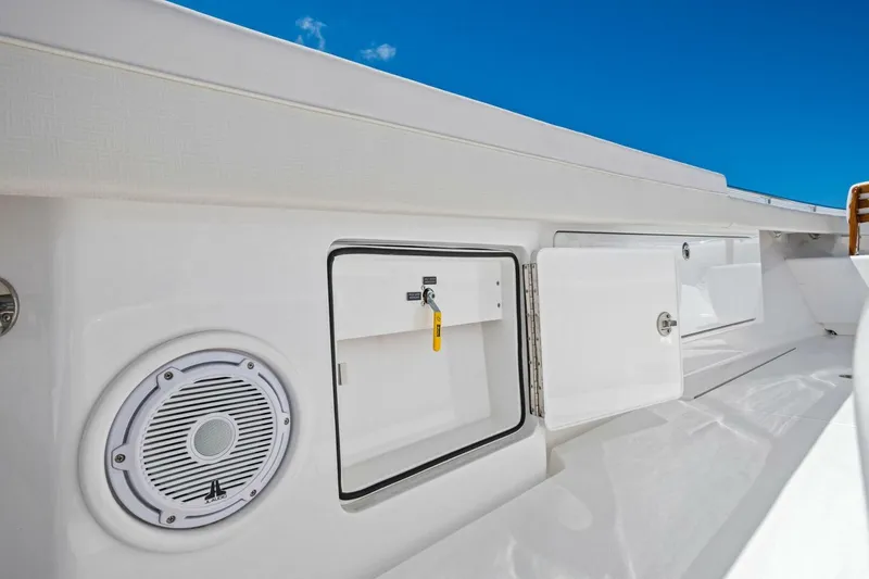 Slide: The Image of Valhalla Boatworks V 37 (71) - 5974812